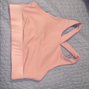 💗NWOT Fabletics Sports bra💗
